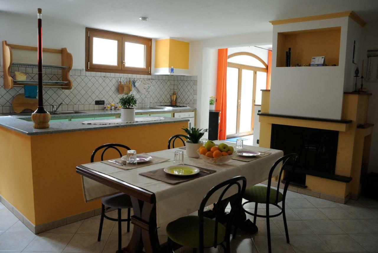 Tra Mare E Monti Apartment ซานตา จุสตา ภายนอก รูปภาพ